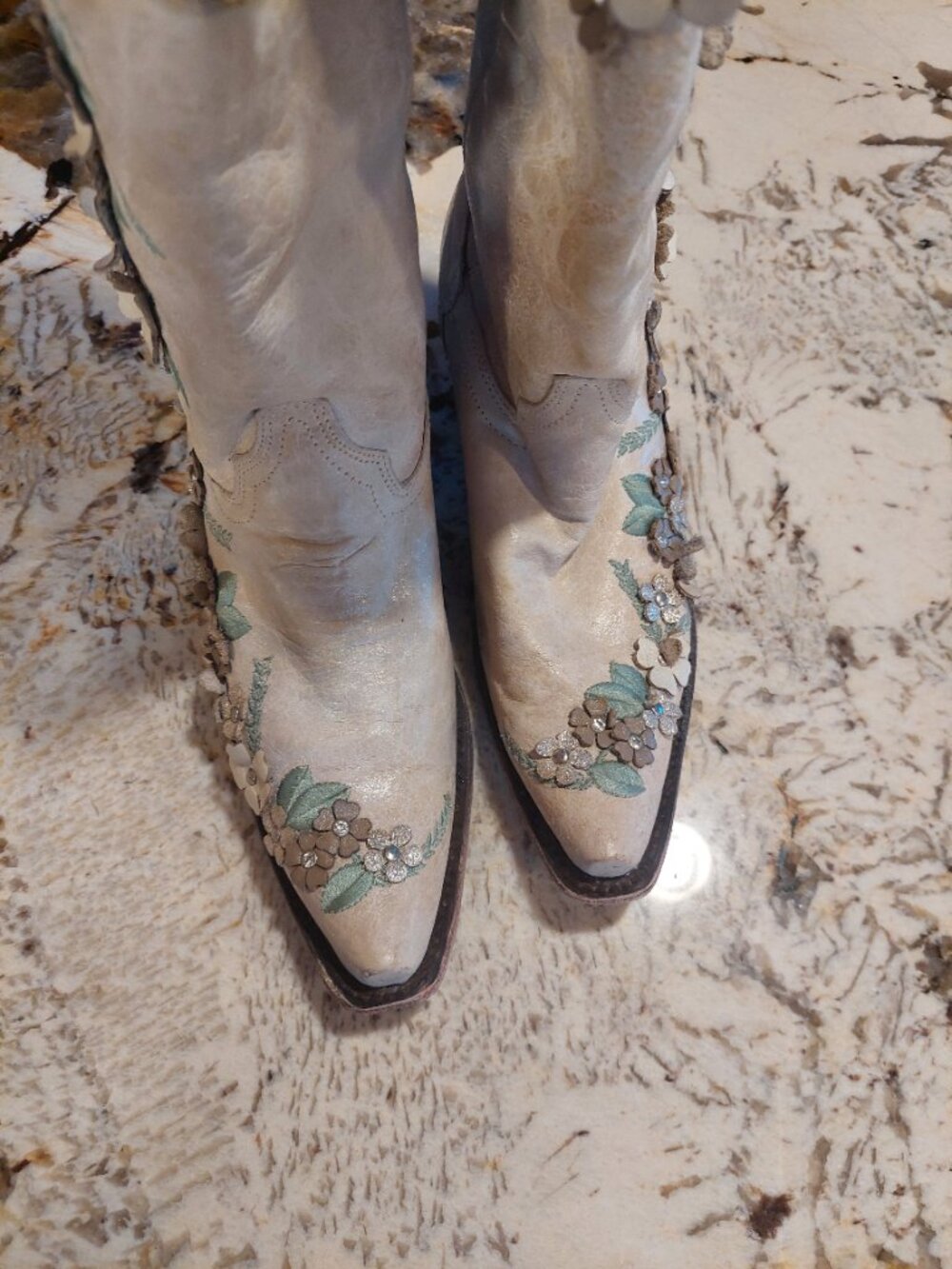 Corral Cream 3D leather Flower Boots Size 9.5 m - Picture 3 of 9